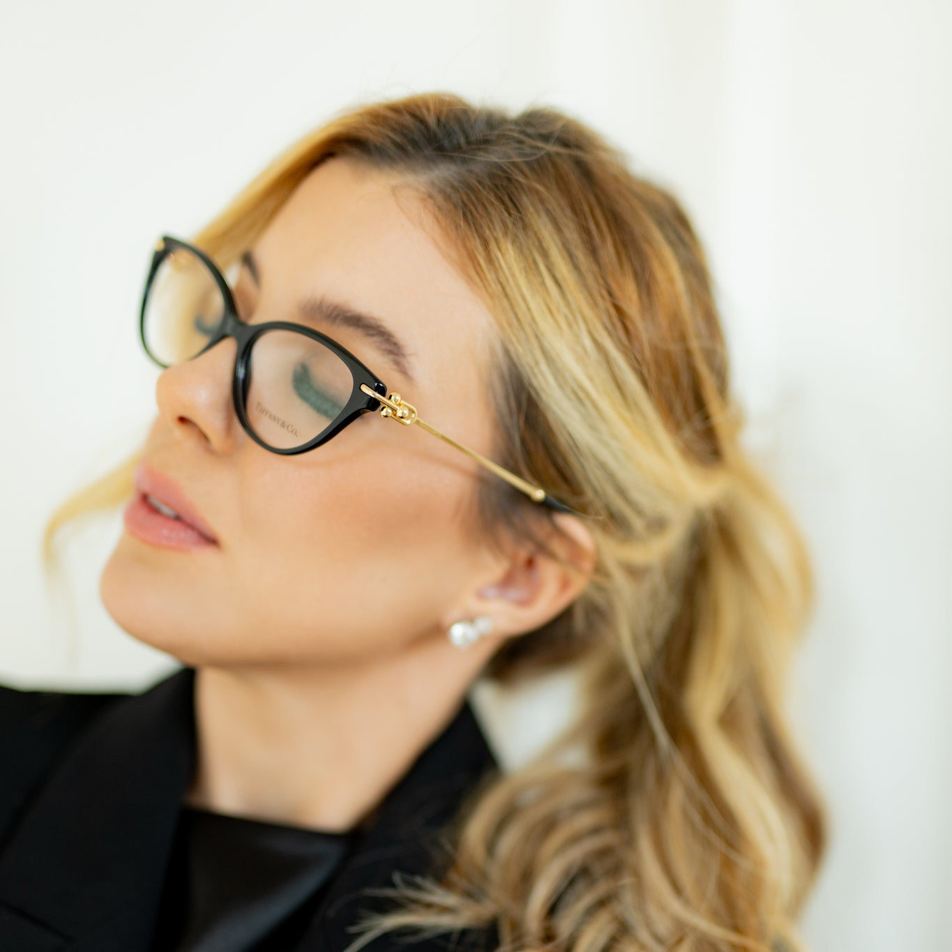 Oculos de Grau Tiffany & Co. TF2231 8001 Acetato na cor Preto