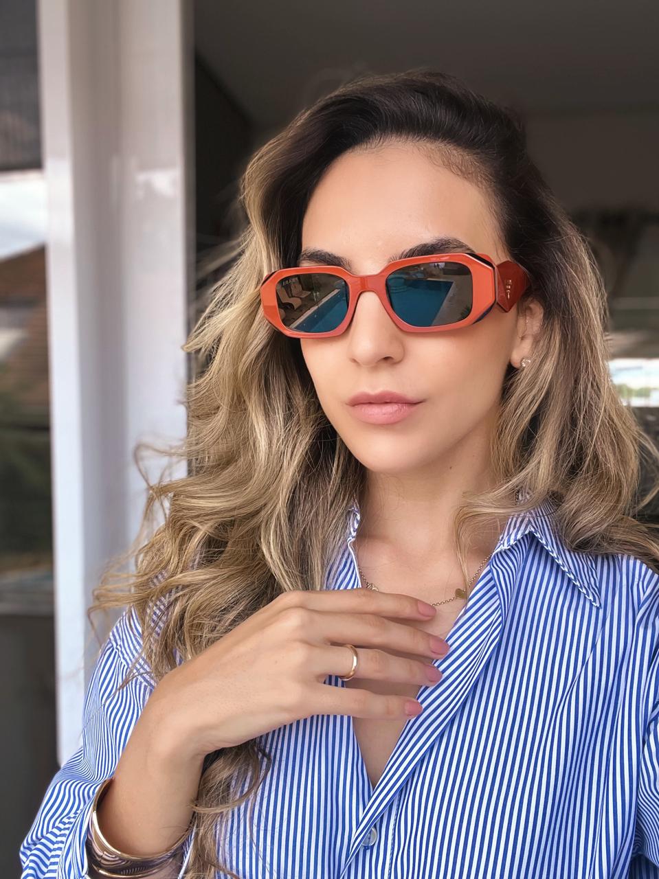 Óculos de sol Prada PR17W 12N-5S0 49 20 145 3N