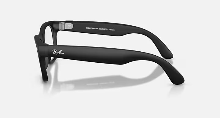 Óculos de sol Ray Ban Meta Wayfarer Matte Black Transparente/Cinza Transitions® (Gen2)